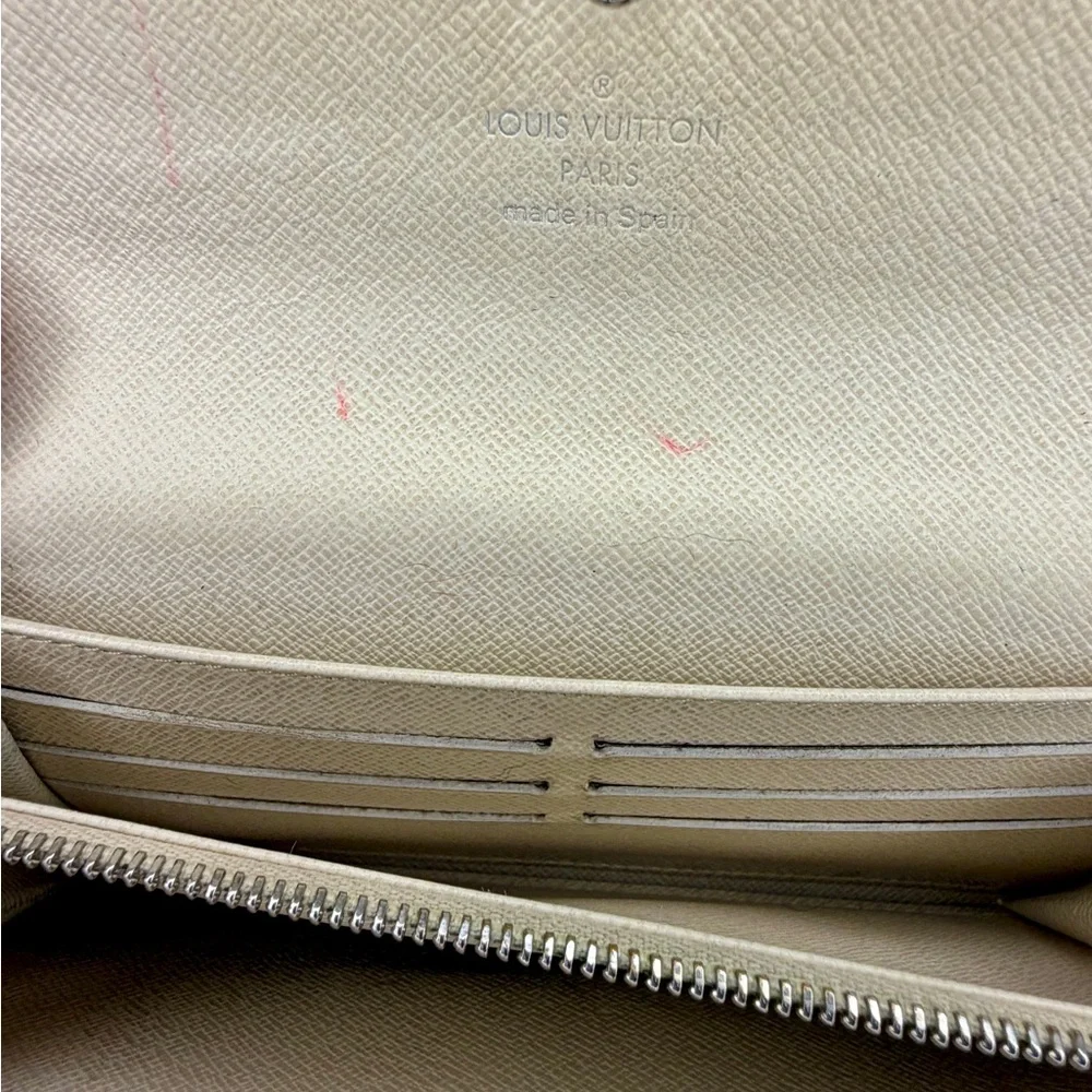 Louis Vuitton Epi Leather Sarah Wallet – Ivory / Cream | Vintage - Picture 15 of 16